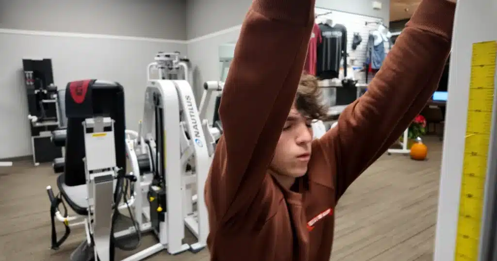 Advantages to Youth Strength Training for School Sports